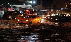 Kuvvetli Yağış Ankara'yı Vurdu!