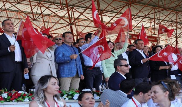 CHP Genel Başkanı Özgür Özel tarihi güreşler için Edirne'de