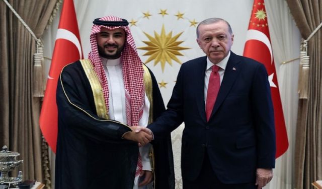 Suudi Arabistan Savunma Bakanı Beştepe'de